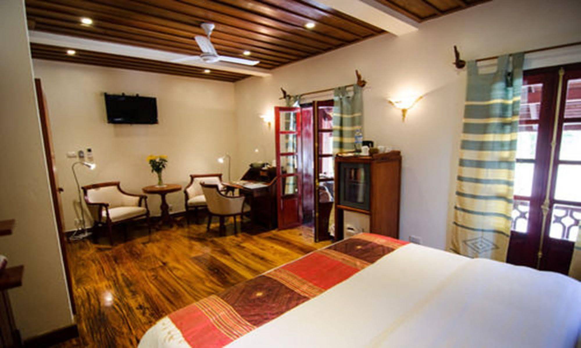Mekong Riverview Hotel Λουάνγκ Πραμπάνγκ Εξωτερικό φωτογραφία